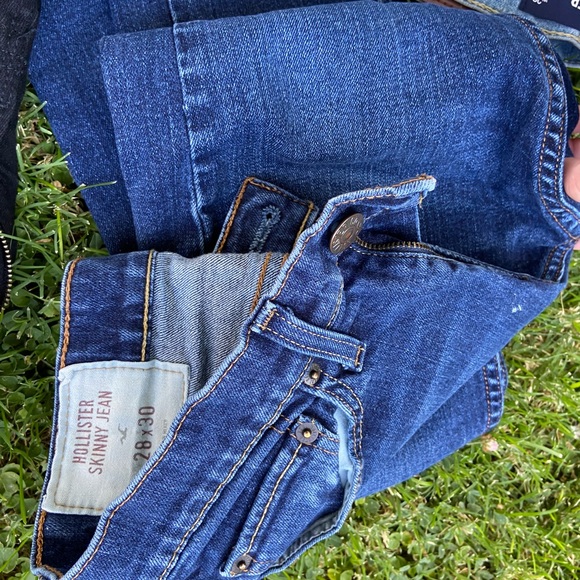 Hollister Jeans - Picture 6 of 6